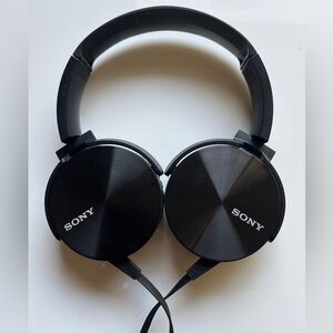 Sony MDR-XB450 Extra Bass Smartphone Heatset (Black)